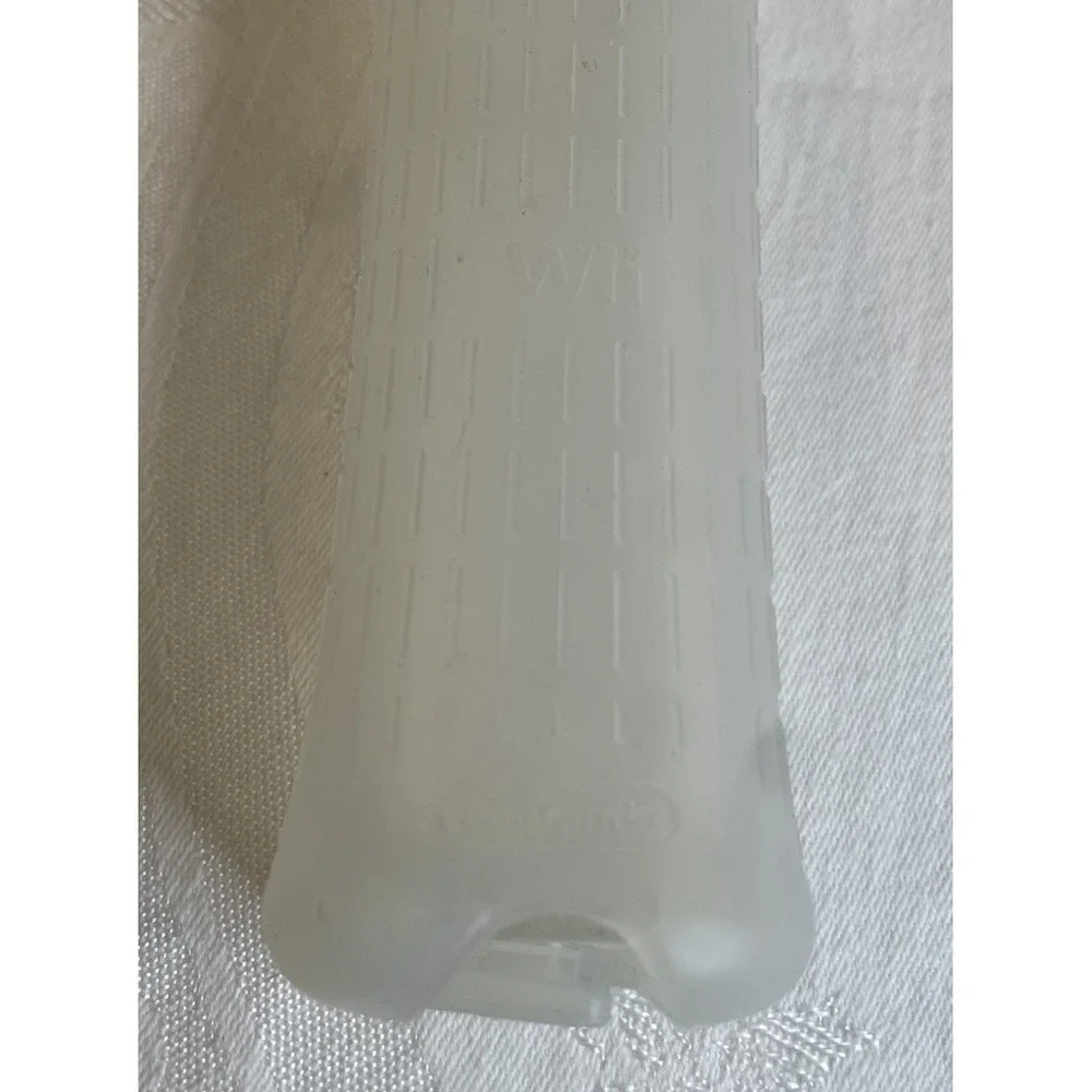 Nintendo Wii OEM‎ Silicone Wii-Mote Controller Sleeve Cover Clear